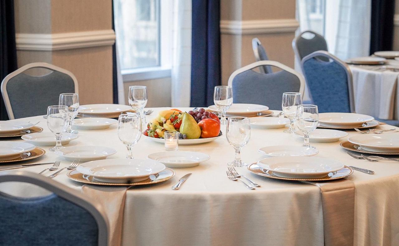 Crowne Plaza Cleveland At Playhouse Square By Ihg Ξενοδοχείο Εξωτερικό φωτογραφία