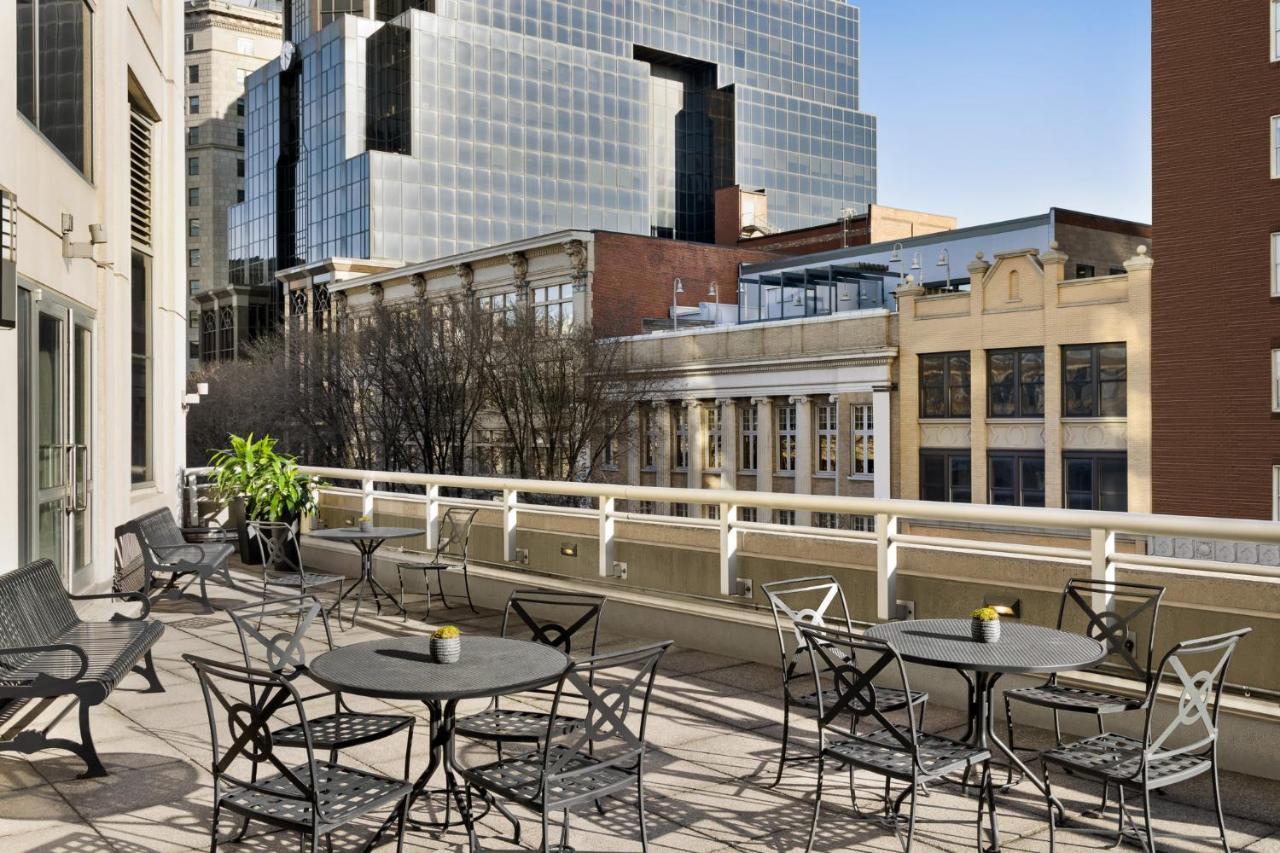 Crowne Plaza Cleveland At Playhouse Square By Ihg Ξενοδοχείο Εξωτερικό φωτογραφία